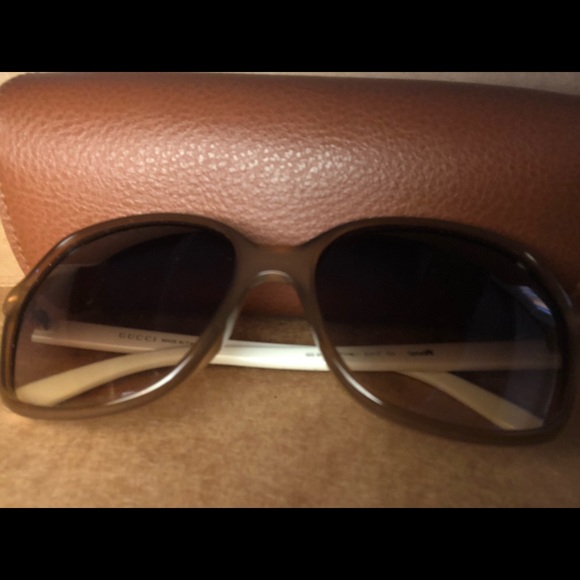 GUCCI SUNGLASSES - Picture 1 of 2